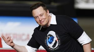 Federal Judge asks if Elon Musk was trying to ‘cozy up’ with former President Trump during criminal probe