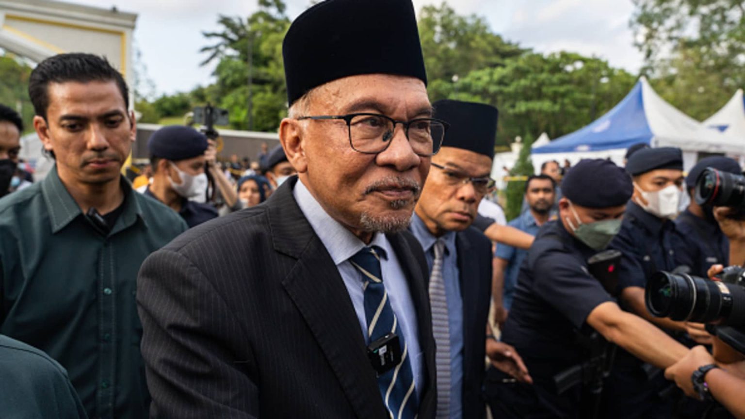 Malaysia PM vows to recover Goldman Sachs 1MDB settlement, warns of possible lawsuits