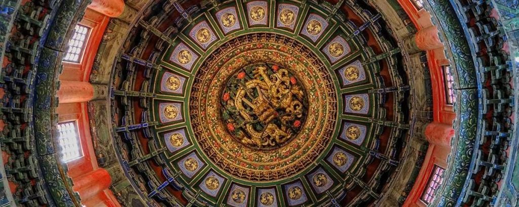 Hong Kong Rises Despite Deflation Reading