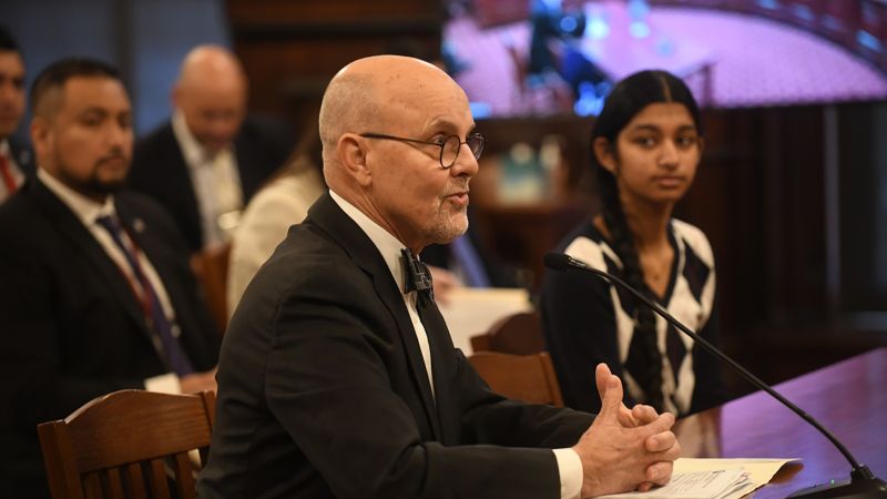 Illinois passes a law that requires parents to compensate child influencers