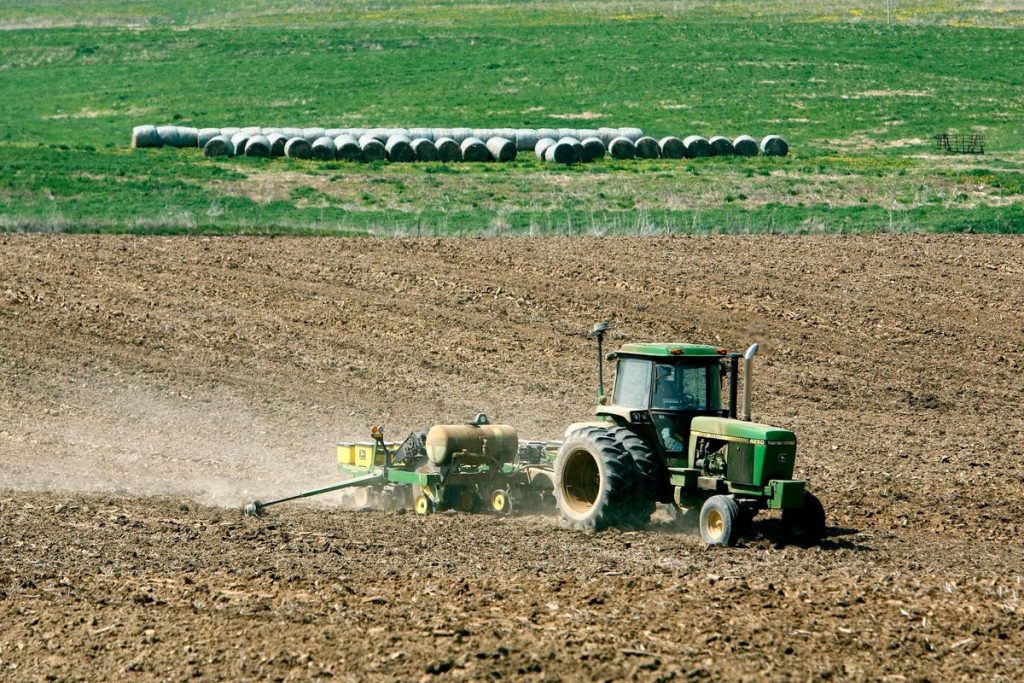 Stocks, Bonds And Oil All Seeing Weakness