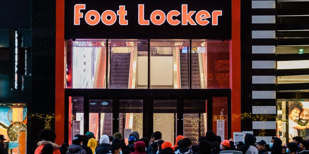 Foot Locker, Peloton, AMC, Nvidia, Abercrombie, Apellis, and More Market Movers