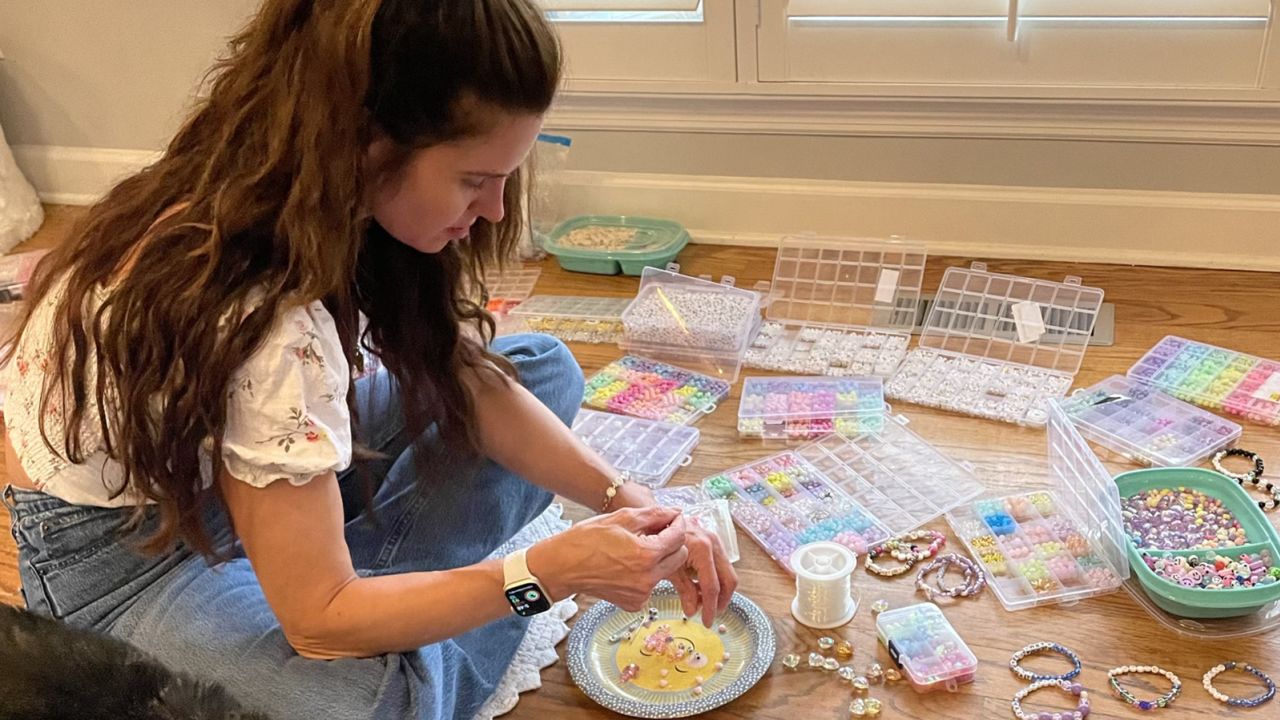 Aimee Papson sells Taylor Swift friendship bracelets to help make back some of the money she spent on concert tickets earlier this year.