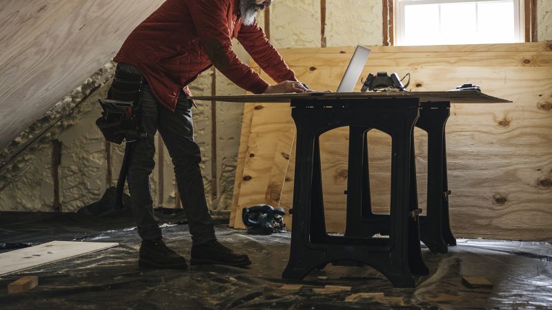 Homeowners are tapping into their home equity to get cash