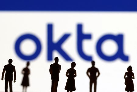 Okta jumps 11% on Q2 beat & solid guidance; analysts remain cautious