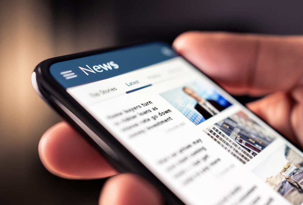 Gannett: Cash Flows Are Buried By Debt (NYSE:GCI)