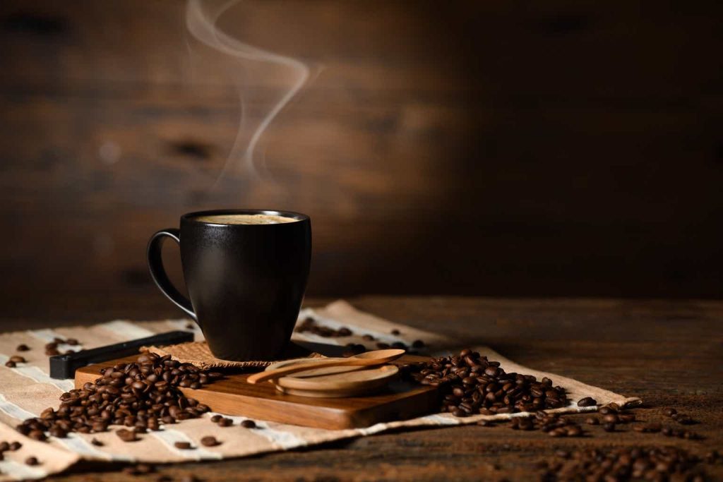 Wake Up And Smell The Cash Flow: Eagle Point Credit Yield 17% (NYSE:ECC)