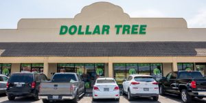 Dollar Tree Insider Bought the Beaten-Down Stock