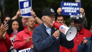 4 takeaways from Biden’s visit to the UAW picket line