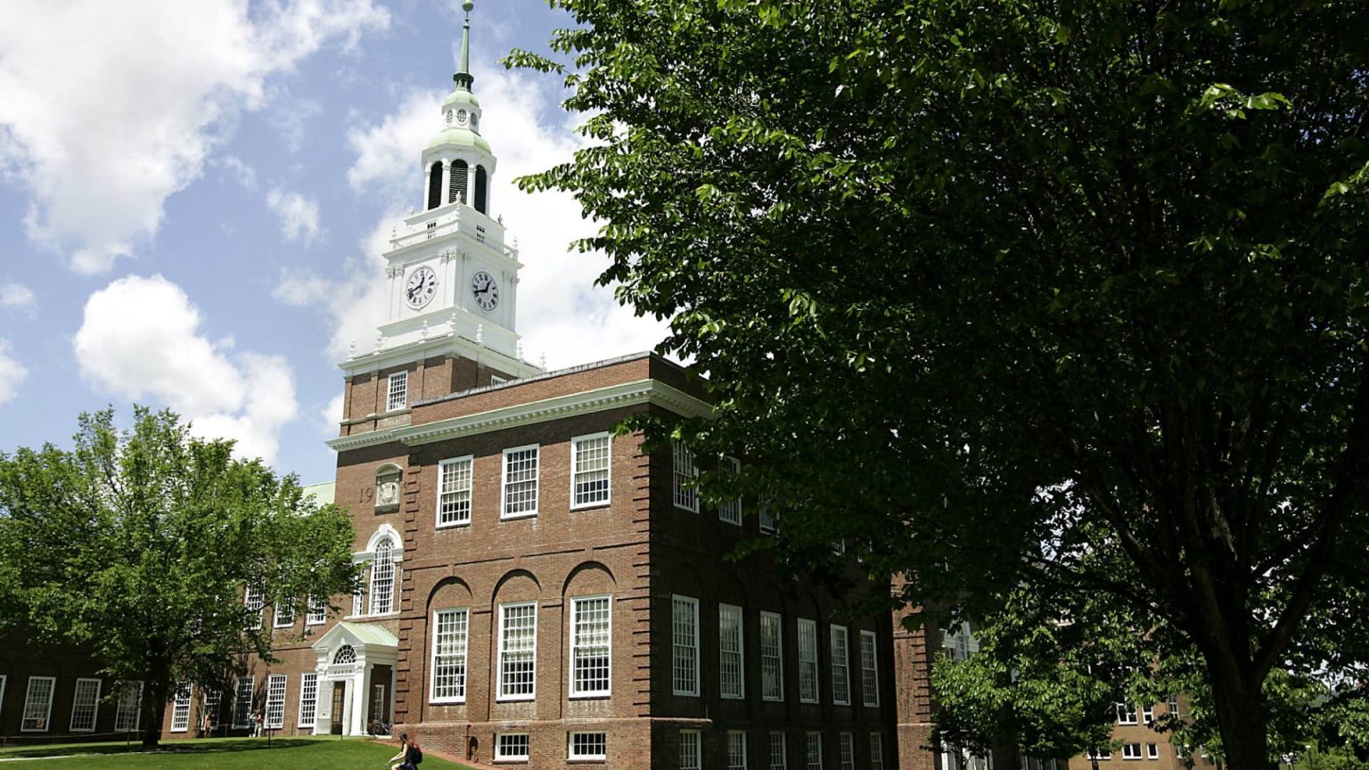 Some of the nation’s top colleges are eliminating student loans