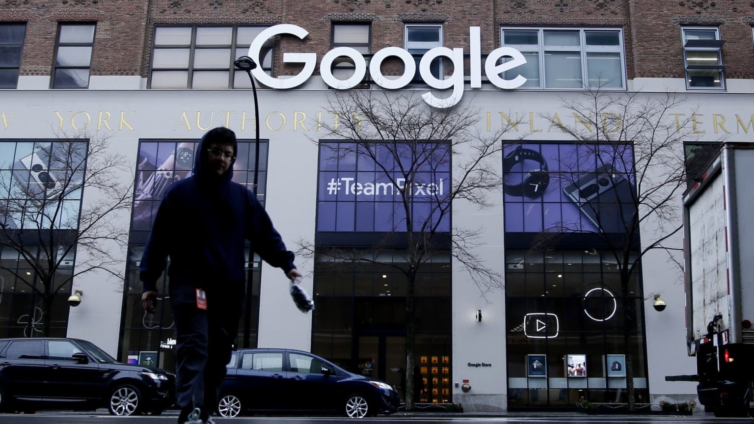 Selling Alphabet shares after the tech giant missed on cloud numbers is shortsighted