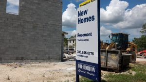 Housing industry urges Powell and the Fed to stop raising interest rates