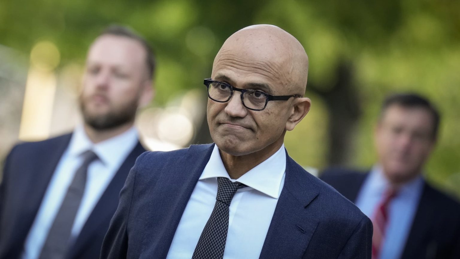 Microsoft-owned LinkedIn lays off nearly 700 employees — read the memo here