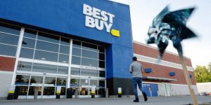 Student Loan Payments Have Resumed. These Retailers Are at Risk, Wedbush Says.