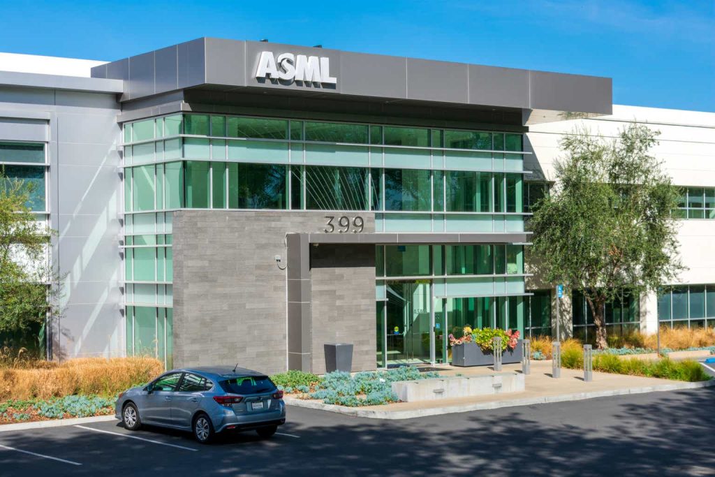 ASML Q3 Earnings Preview: Lowering My Near-Term Outlook But Still Bullish