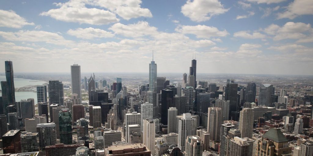 U.S. home prices rose for the sixth month in a row, Case-Shiller says