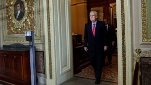 Mitch McConnell advocates for Ukraine aid, despite House GOP push for standalone Israel package