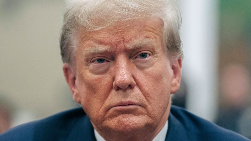 ABC: Trump allegedly discussed sensitive nuclear submarine information with a Mar-a-Lago member