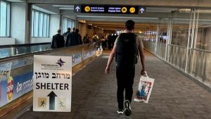 US scrambles to get Americans stranded in Israel back home