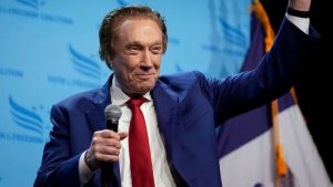 Michigan businessman Perry Johnson ends GOP presidential bid