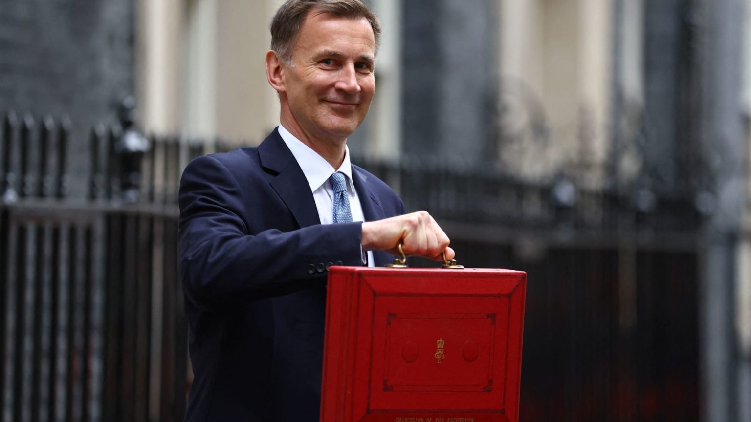 UK’s Jeremy Hunt announces tax cuts