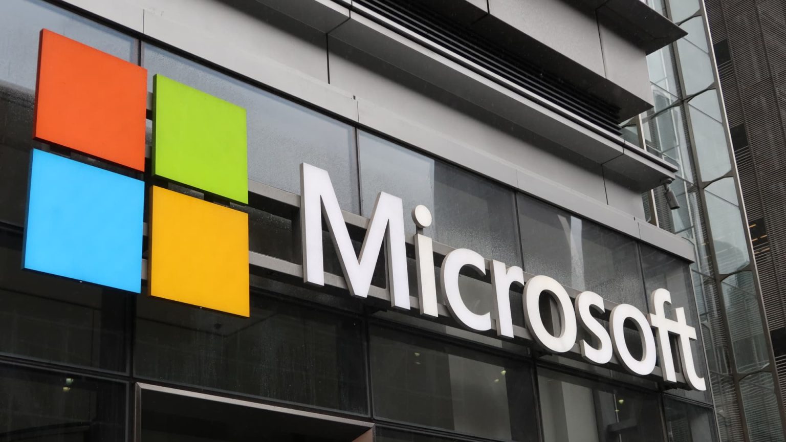 Microsoft Windows is turning 40—how much money you’d have if you invested $1,000 in the company 10 years ago