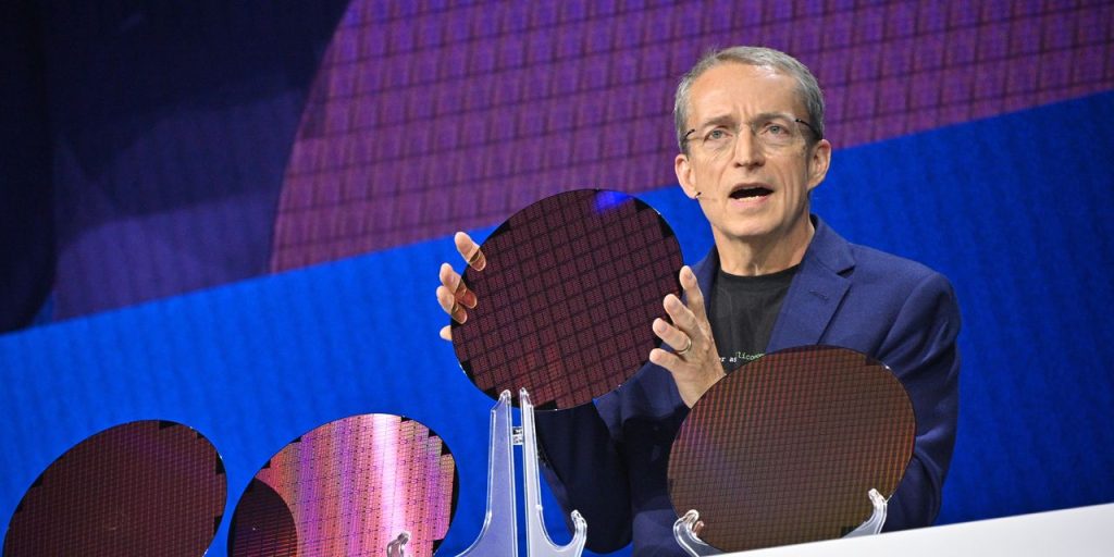 Intel CEO Pat Gelsinger scoops up $250,000 in stock