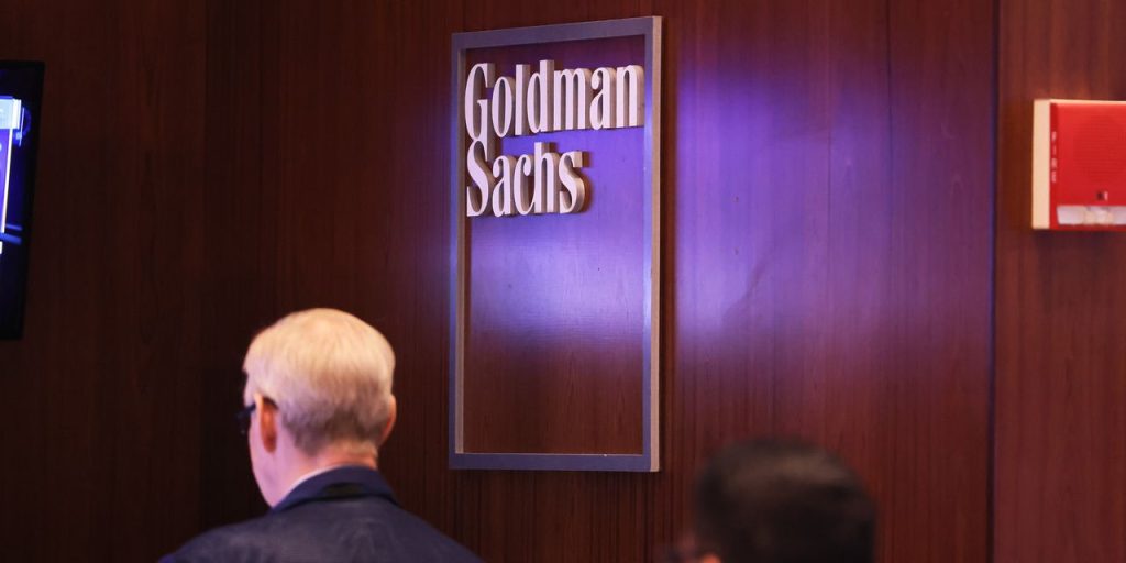 Goldman’s chief economist downplays recession fears from past Fed rate hikes