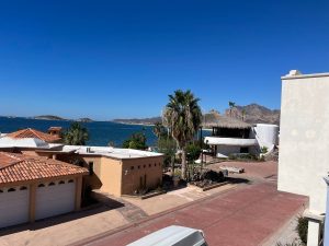 How To Take Advantage Of The US Housing Market… By Moving To Mexico