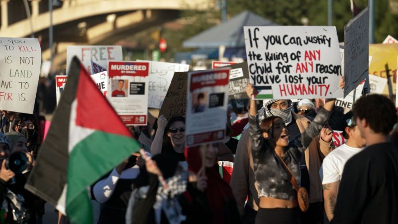 These young progressive voters say they’ll vote third party, even if it helps Trump