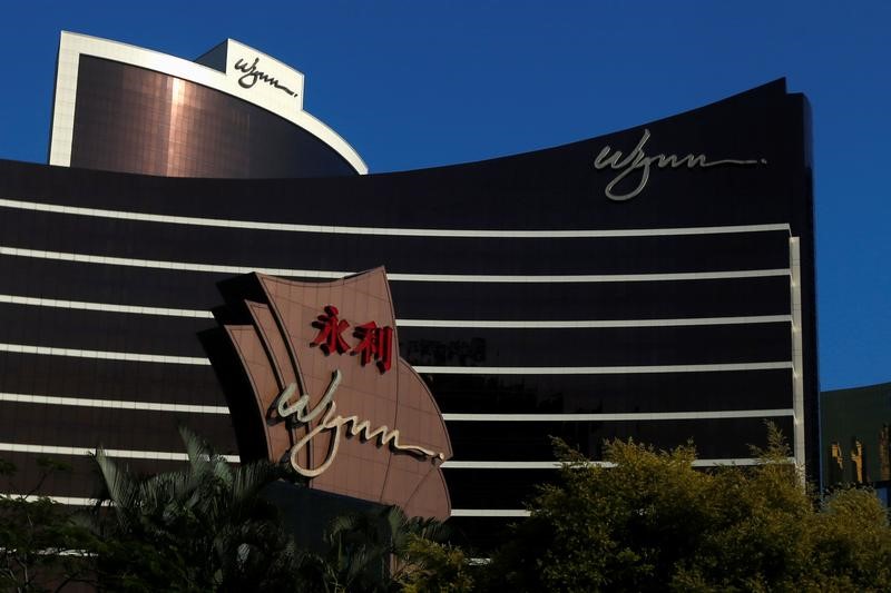Caesars averts strike as casino operator, Las Vegas unions reach deal