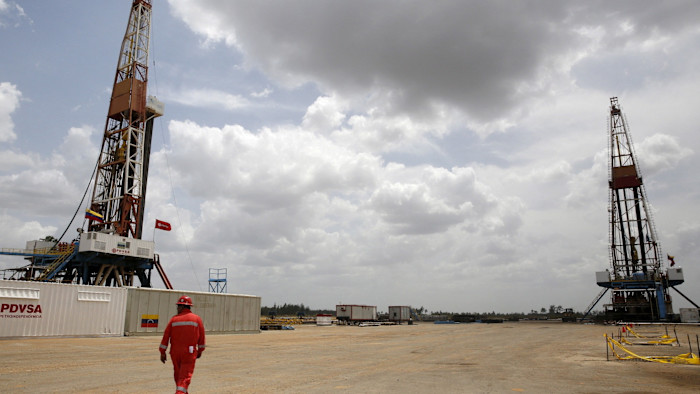 Ex-Chevron executive seeks $2bn for Venezuelan oil projects